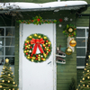 Kép 4/10 - Karácsonyi koszorú masnival, gömbökkel, Boldog karácsonyi függőfüzér bejárati ajtódíszítéshez - 40 cm - Meleg fehér fényfűzérrel