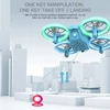 Kép 4/5 - 2,4 GHz-es távirányítós kaszkadőr Quadkopter LED lámpákkal, fejnélküli üzemmóddal - Kék