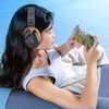 Kép 19/20 - TAIOU Over Ear Gaming könnyű E-sport fejhallgató BT5.3 és 2.4G vezeték nélküli 3.5mm vezetékes - Fehér és kék