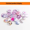 Kép 10/13 - 58 mm-es kitűzőkészítő gép 100 db alapanyaggal gyerekeknek, barátoknak, kisvállalkozásoknak, DIY ajándékokhoz – Szürke