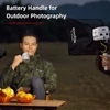 Kép 4/4 - Godox AK-B02 akkumulátoros markolat V-lock V-mount akkumulátor tartó Godox ML60II Bi videólámpa tartozék