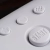 Kép 16/16 - Az 8BitDo 64 Bluetooth játékkonzol kontroller Analogue 3D, Switch 1/2, Windows és Android eszközökhöz - Fehér színben