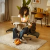 Kép 2/10 - NEWTRAL Freedom-X-FF keresztlábas szék kartámasszal és kerekekkel, dönthető, laptop tálcával, otthoni irodához, relaxhoz - Sötét szürke