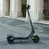 Kép 10/15 - CUNFON RS500 elektromos roller – 500W motor, 36V 13Ah akku, 56 km hatótáv, 40 km/h, 9.5" kerék, 15° emelkedő, tárcsafék, 100 kg teherbírás