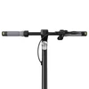 Kép 7/12 - INMOTION Air elektromos roller, 350W motor, 30 km/h, 35 km hatótáv, 10" gumik, 120 kg teherbírás
