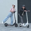 Kép 12/12 - INMOTION Air elektromos roller, 350W motor, 30 km/h, 35 km hatótáv, 10" gumik, 120 kg teherbírás