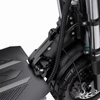 Kép 16/20 - APEFOX T90 elektromos roller – 2×2100W motor, 60V 31,2Ah akkumulátor, 13” kerék, 85 km/h, 100 km hatótáv, hidraulikus fékek, prémium felfüggesztés