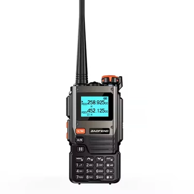 BAOFENG hordozható 5W-os walkie talkie, nagy hatótávolságú vezeték nélküli interfon