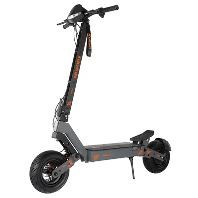 KuKirin G4 elektromos roller, 2000W motor, 70km/h sebesség, 75km hatótáv, 11” gumik, tárcsafék, négykaros felfüggesztés