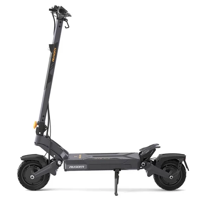 Ausom DT2 Pro elektromos roller, 2×1100W motorral, 52V 23.4Ah akkumulátorral, 68 km/h sebesség, 115 km hatótáv, hidraulikus fékek, lengőkar felfüggesztés