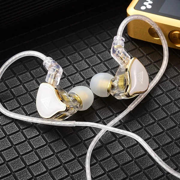 QKZ ZXD Dynamic Drive Vezetékes HIFI Bass Earbud Sport Zajcsökkentéssel Rendelkező Fülhallgató - Fehér