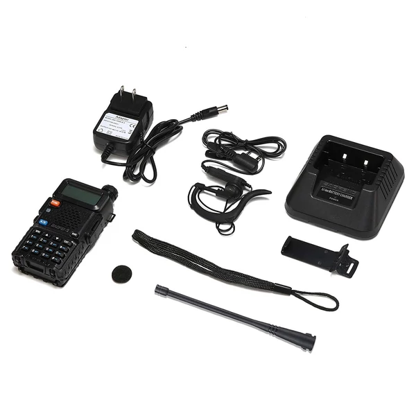 BAOFENG UV-5R 5W Walkie Talkie FM adó-vevő kétirányú rádió