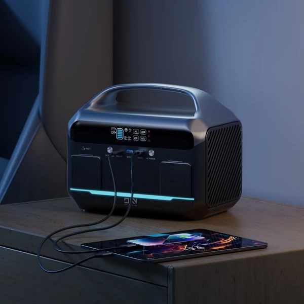 DaranEner NEO300 hordozható erőmű 268,8 Wh 300 W LiFePO4 akkumulátoros napelemes generátor LED fénnyel