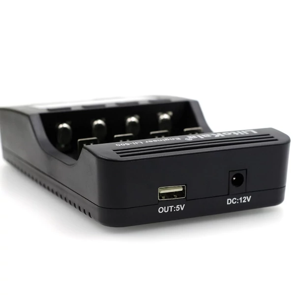 LiitoKala Lii-500 4 nyílásos LCD legokosabb akkumulátortöltő készlet EU adapterrel