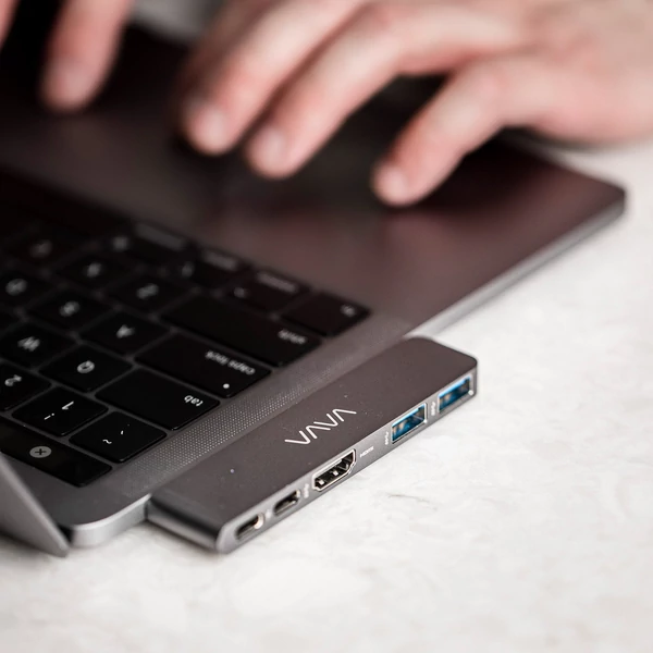 VAVA 5-in-2 USB-C hub VA-UC019 többportos adapter MacBook Air MacBook Pro-hoz