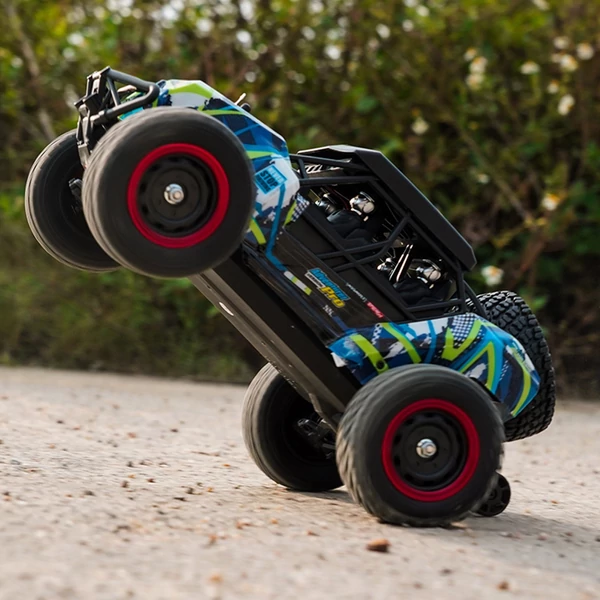 2,4 GHz-es 1/16 70 km/h sebességű távirányító 4WD terepjáró autó - Kék, 1 akkumulátor