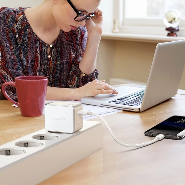 dodocool 18 W-os USB Type-C fali töltő