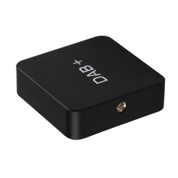 DAB 004 DAB Box Digitális Rádió Antenna Tuner FM Átvitel USB Tápellátás Android 5.1 és újabb autórádióhoz (csak DAB jellel rendelkező országokban)