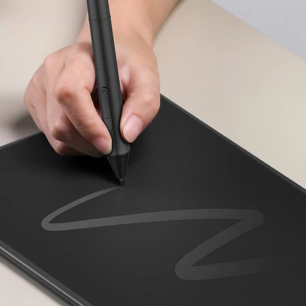 W507 elem nélküli Stylus Pen 8192 nyomásszint 2 testreszabható kulccsal, 10 db tollheggyel