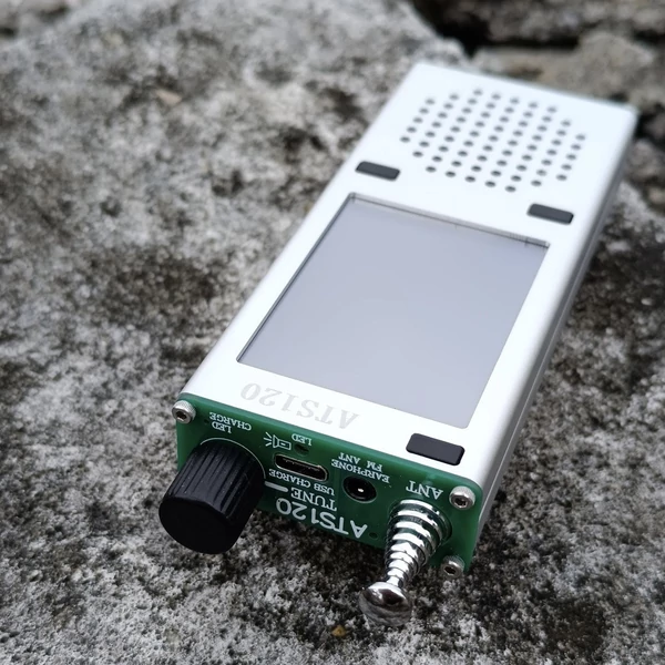 ATS120 SI4732 ESP32 BT 150K-30Mhz 64M-108Mhz vevő