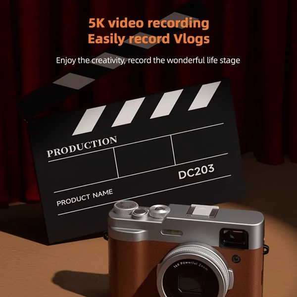 Hordozható digitális fényképezőgép, 5K videokamera 2,8 hüvelykes IPS képernyő, 32 GB memóriakártya - Fekete