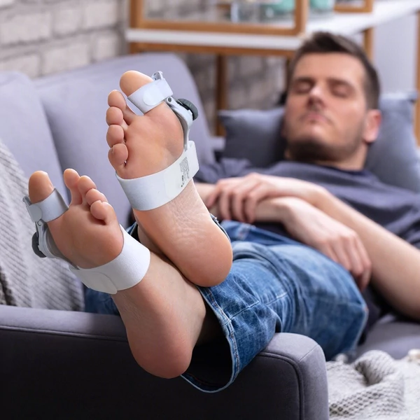 Bunion Corrector nőknek és férfiaknak, nagylábujj korrekciós elválasztó