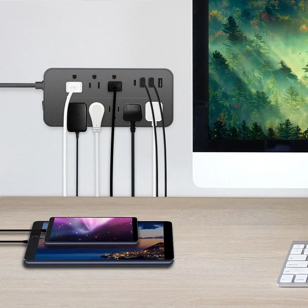 EL-08 dugaszoló elosztó túlfeszültségvédő 8 kimenettel és 4 USB porttal, 1700J, 2000W/10A, ETL listás, tűzálló, túlterhelés elleni védelem, otthoni irodai garázshoz - Fehér