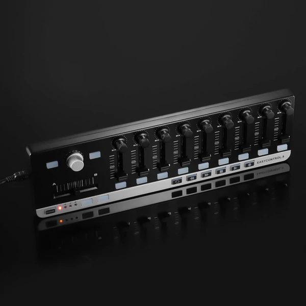 Worlde EasyControl.9 hordozható mini USB 9 Slim-Line Control MIDI vezérlő