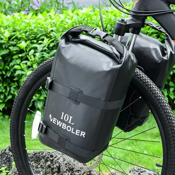 NEWBOLER 10L kerékpárvillatáska, vízálló száraztáska tekercsnyitással - 2 db