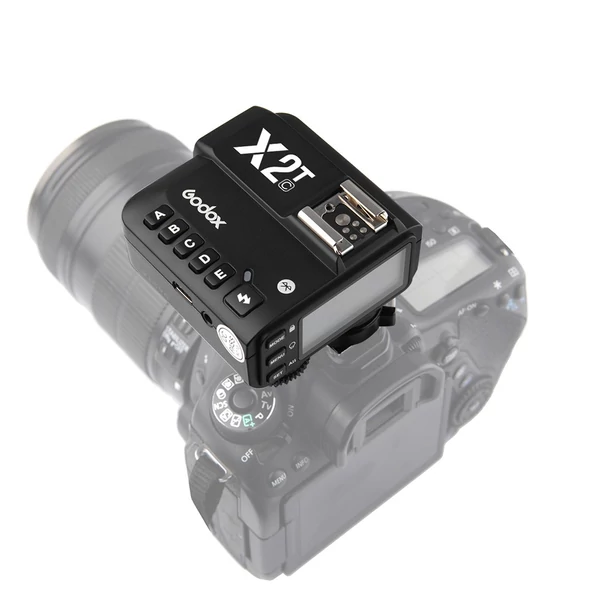 Godox X2T-C E-TTL II vezeték nélküli vaku indító 1/8000s HSS 2.4G vezeték nélküli kioldó jeladó