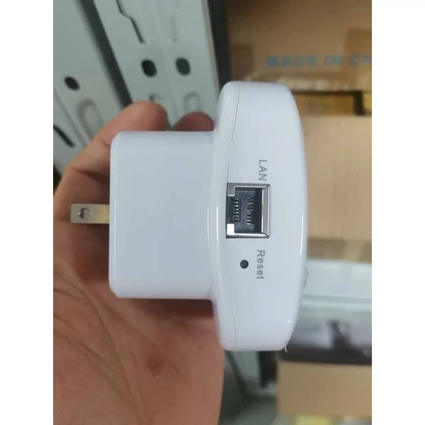 300M WiFi átjátszó, vezeték nélküli jelerősítő, 7 jelzőlámpa WiFi hatótávolság-bővítő Ethernet porttal - Fehér