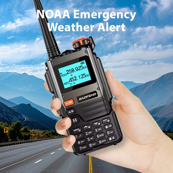 BAOFENG hordozható 5W-os walkie talkie, nagy hatótávolságú vezeték nélküli interfon