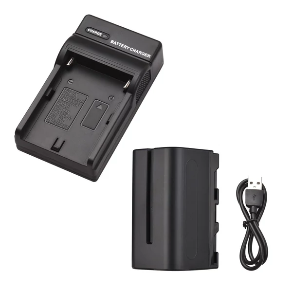 NP-F750/ NP-F770 fényképezőgép akkumulátor és töltő készlet, 1 db 7,2 V 5200 mAh nagyméretű újratölthető akkumulátor USB-kábellel