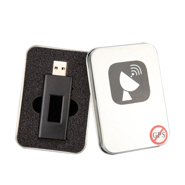 U típusú globális helymeghatározó rendszer L2 jelárnyékoló USB interfésszel, LED kijelzővel és fém tárolódobozzal