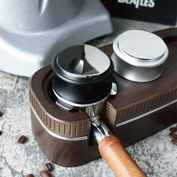 2 az 1-ben kávéadagoló és tömörítő, élelmiszeripari rozsdamentes acél, állítható magasságú espresso szintező ergonomikus nyéllel - Ezüst, 53,3mm
