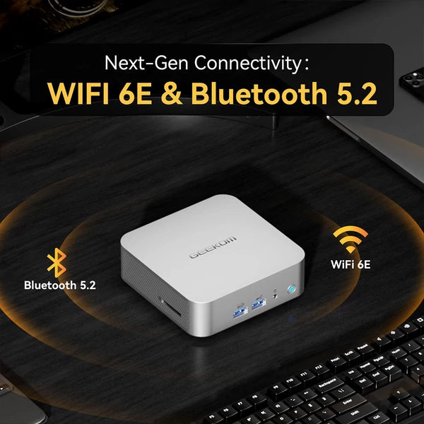 GEEKOM A8 AI Mini PC, AMD Ryzen 7 8745HS, 8 mag, max. 5,1GHz, 32GB DDR5 RAM, 1TB SSD, 4 kijelzős, WiFi 6E, BT 5.2