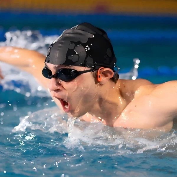 SHOKZ OpenSwim Pro nyitott fülhallgató, csontvezetéses sport fejhallgató, IP68 vízálló, Bluetooth+MP3, 9 óra üzemidő - Narancs