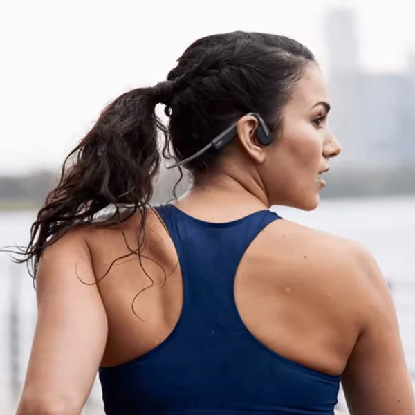 SHOKZ OpenMove nyitott fülhallgató, csontvezetéses Bluetooth sport fejhallgató, IP55 vízálló - Fehér