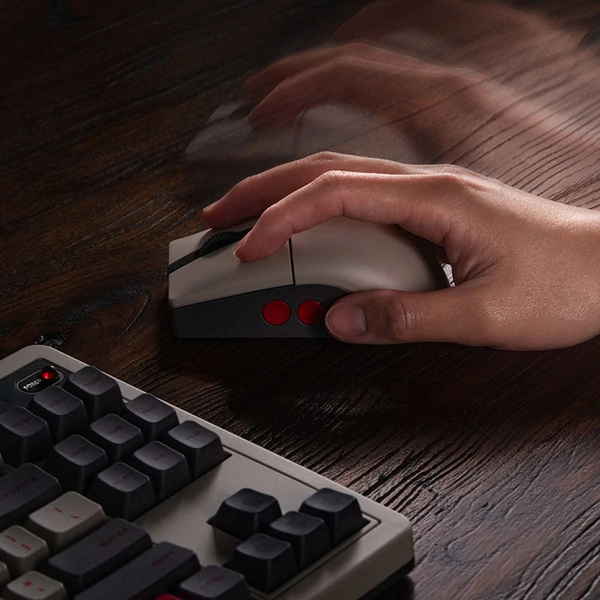 8BitDo Retro R8 egér N kiadás, 3 csatlakozási mód, PAW 3395 szenzor, programozható gombok