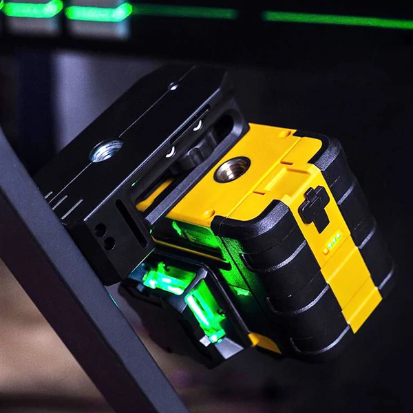 KAIWEETS KT360A önbeálló 3D lézeres szintező, 3×360° vízszintes/függőleges vonal