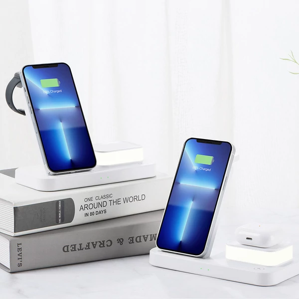 C500 Összecsukható 3 az 1-ben Vezeték Nélküli Töltő, 3 fokozatú éjjeli fénnyel, USB QC3.0 Apple-hez - Fehér