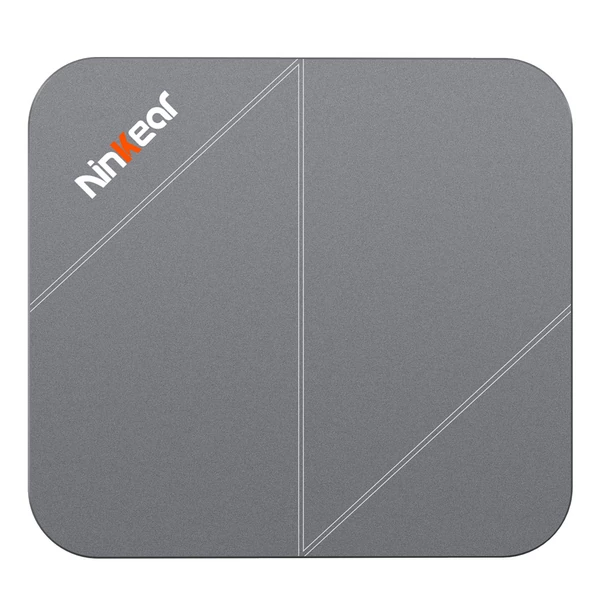 Ninkear M7 Mini PC, Ryzen 5 7430U, 16GB RAM 512GB SSD, 4K tripla kijelző HDMI+Type-C, WiFi 6, BT 5.2, USB, LAN