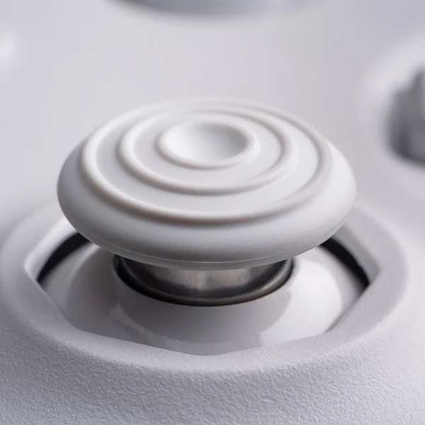 Az 8BitDo 64 Bluetooth játékkonzol kontroller Analogue 3D, Switch 1/2, Windows és Android eszközökhöz - Fehér színben