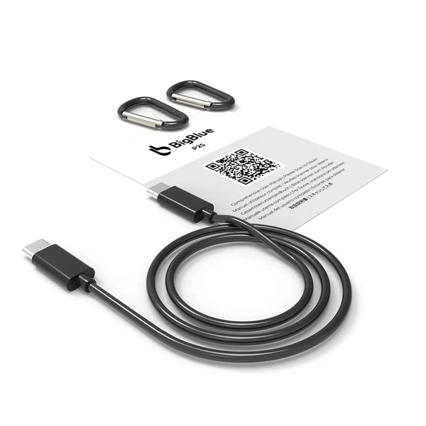 BigBlue P25 25W hordozható napelemes töltő, USB-A/USB-C, IP68 vízálló, telefonhoz, tablethez, powerbankhoz, túrázáshoz