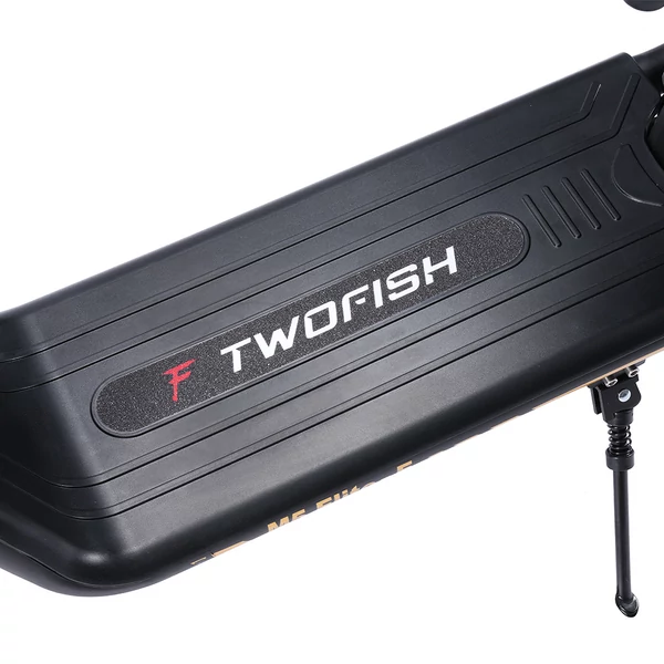 TWOFISH M5 Elite-E EEC elektromos roller üléssel és kosárral, 500W motor, 48V 13Ah akku, 40km/h, 30km hatótáv - Fekete