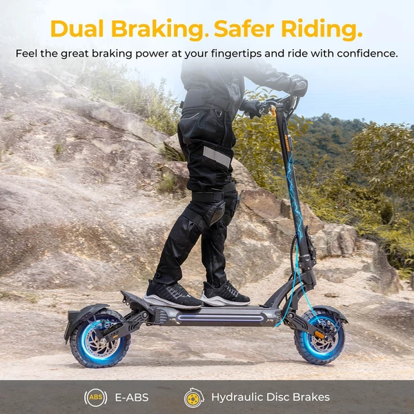 Ausom SR1 elektromos roller, 2×1000W motor, 52V 20,8Ah akkumulátor, 65 km/h, 95 km hatótáv, hidraulikus fék, lengőkaros felfüggesztés