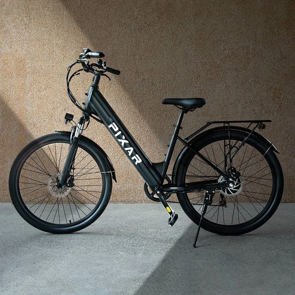 PIXAR Cruiser elektromos kerékpár, 250W, 36V 12.8Ah akku, 27.5" kerék, 25km/h, 100km hatótáv, hidraulikus tárcsafék, Shimano 7 sebesség - fekete
