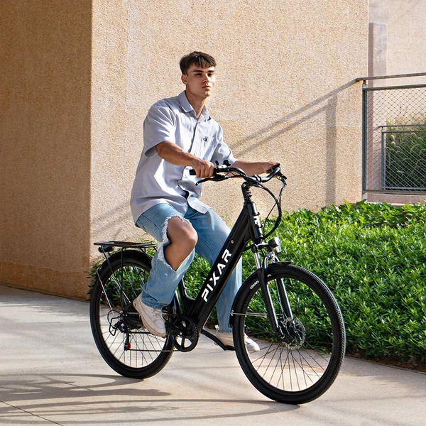 PIXAR Cruiser elektromos kerékpár, 250W, 36V 12.8Ah akku, 27.5" kerék, 25km/h, 100km hatótáv, hidraulikus tárcsafék, Shimano 7 sebesség - fekete