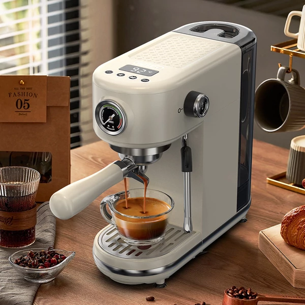 HiBREW H10B félautomata presszókávéfőző, 20 bar, állítható hőmérséklet, 51mm portaszűrő, 1,3L víztartály - bézs