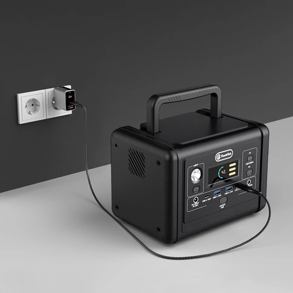 Flashfish T200 hordozható erőmű: 200W/153.6Wh LiFePO4 akku, tiszta szinuszos AC, 60W PD gyorstöltés, napelemes generátor kempingezéshez